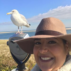 Meet your Posher, Dana